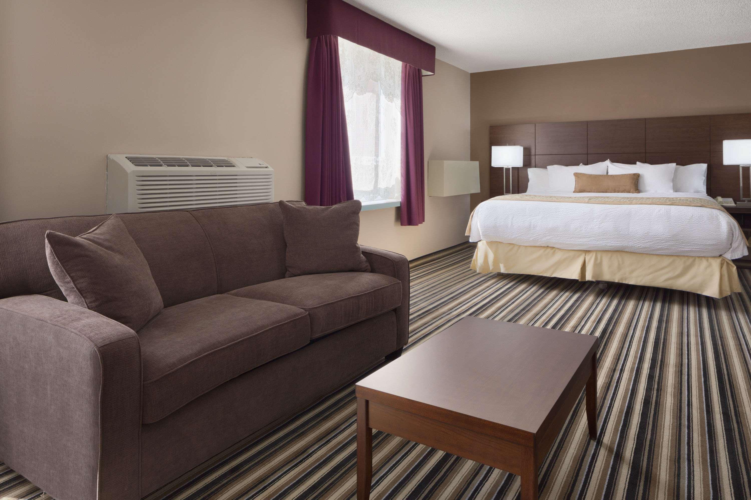 Days Inn By Wyndham Dalhousie Buitenkant foto