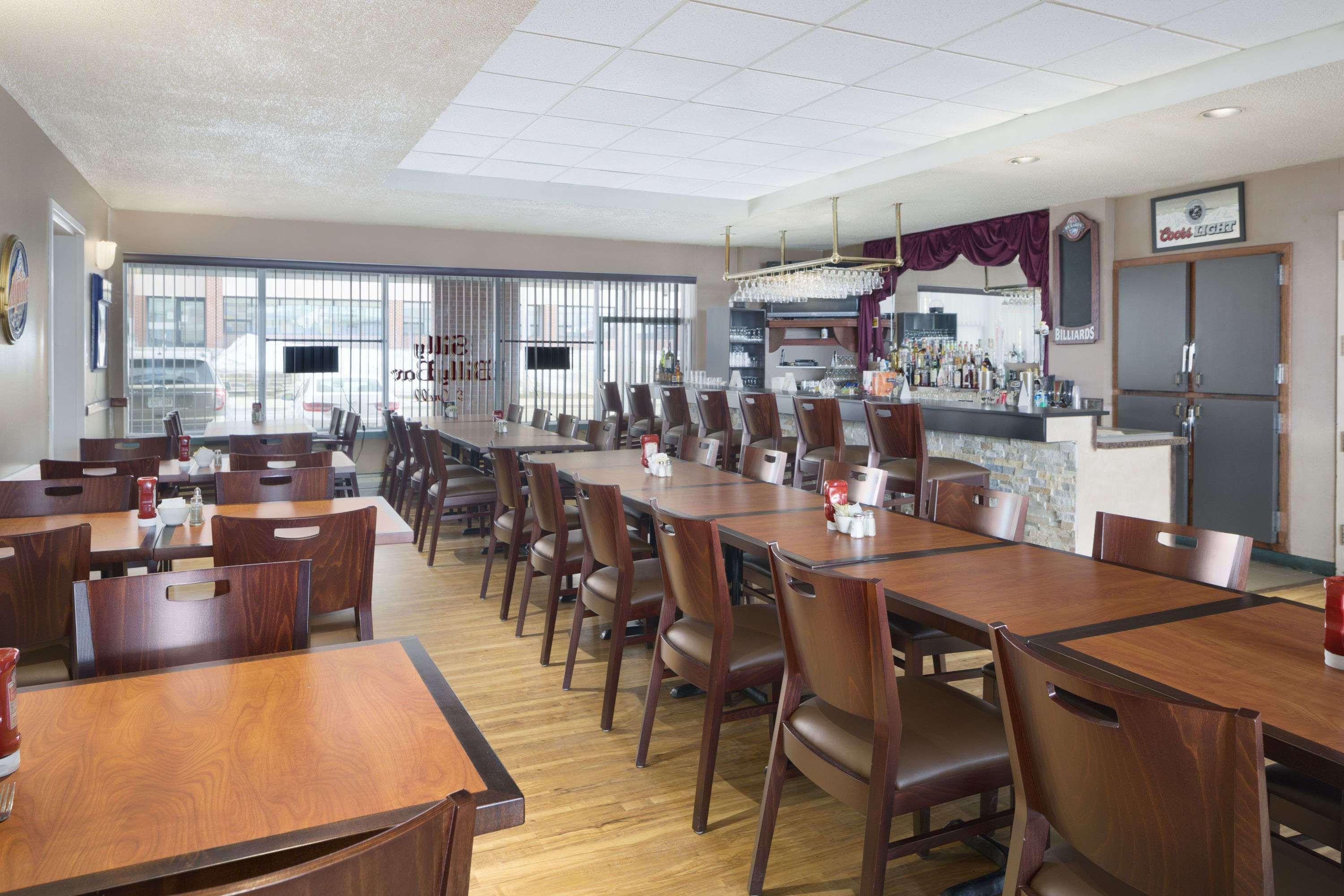 Days Inn By Wyndham Dalhousie Buitenkant foto