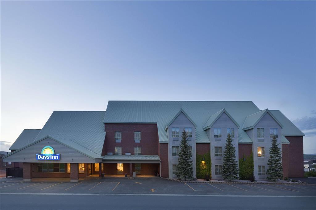 Days Inn By Wyndham Dalhousie Buitenkant foto