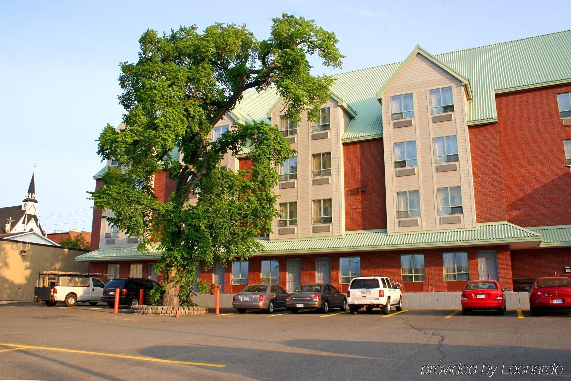 Days Inn By Wyndham Dalhousie Buitenkant foto